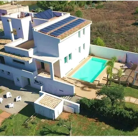 Delia Villa Mazara del Vallo